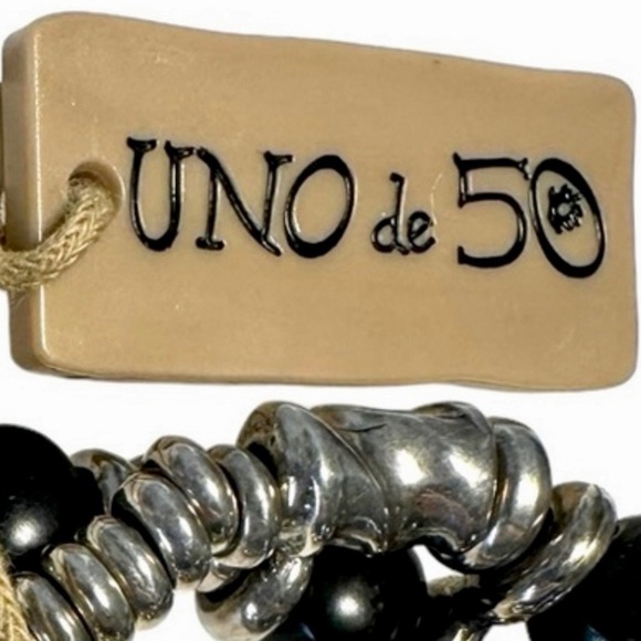 Uno de 50 Coin Charm Bracelet - Picture 11 of 14